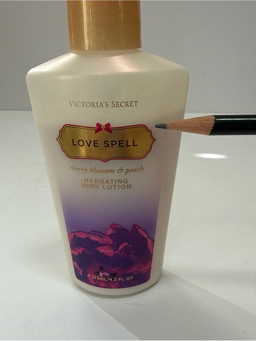 Victoria's Secret Love Spell Body Lotion - Cream/Purple retired not full
